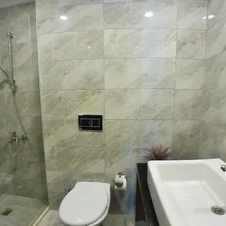 아파트 Cozy And Luxury In Amazing Facility 베렉